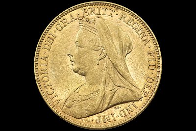 Libra Vitória Viúva com Manto 1899 M Grã-Bretanha